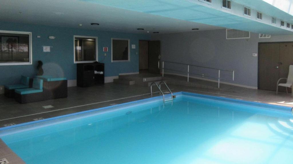 Clarion Pointe Evansville North Warrenton Экстерьер фото